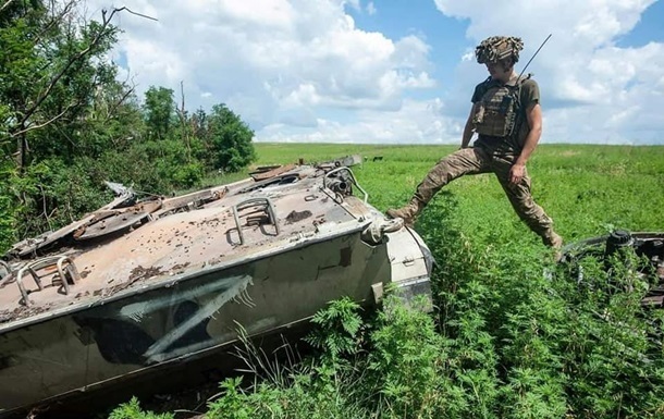 Сирський показав відбиття атаки армії РФ: Зламали росіянам зуби