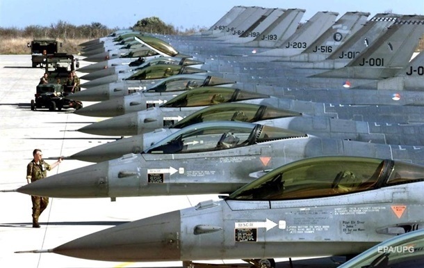 Історичне рішення: надання F-16 наближає перемогу України