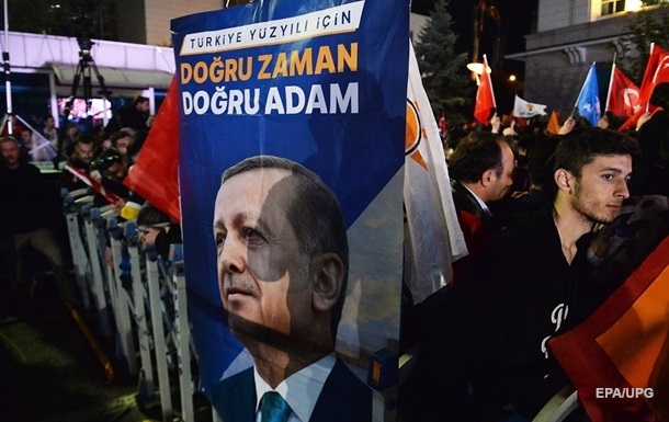 Turkey election: third candidate supports Erdogan