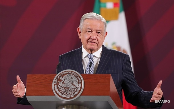 Парламент Перу оголосив персоною нон грата президента Мексики
