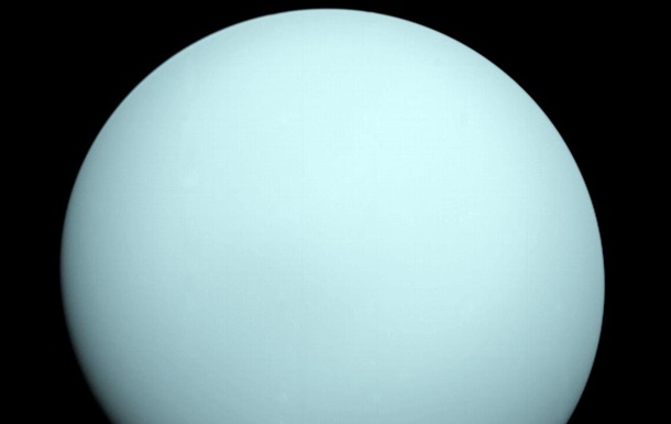 A polar cyclone has been recorded on Uranus for the first time