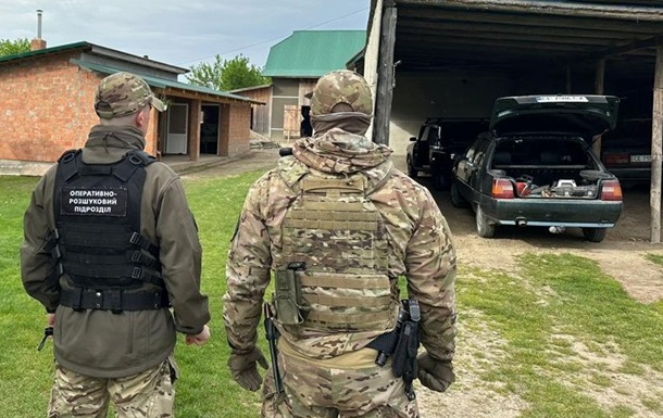 Bukovinians detained for transporting conscripts abroad
