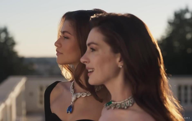 Anne Hathaway and Zendaya launch the Bulgari ad