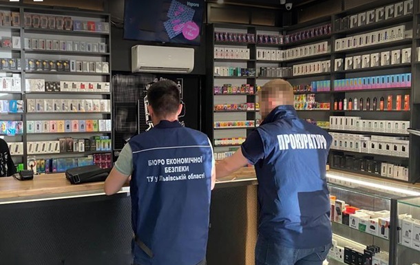У Львові продавали електронні сигарети з російськими акцизними марками