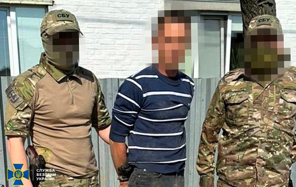 Під Києвом виявили  біженця , що помагав армії РФ