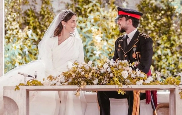 Принц Йорданії зіграв розкішне весілля з коханою Раджве