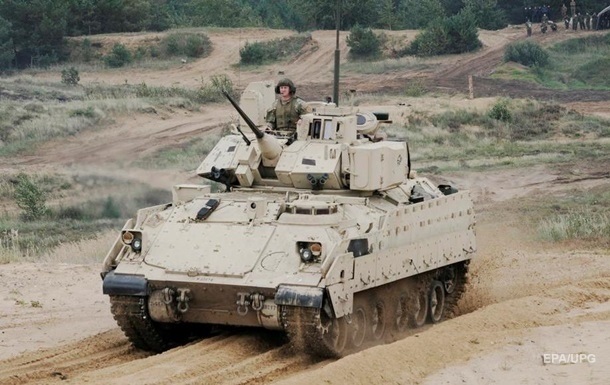 У Польщі назвали термін поставки танків Abrams зі США