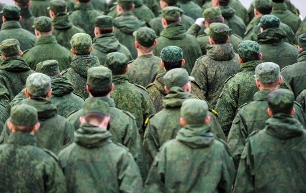 В РФ агітують вступати на кількамісячну військову контрактну службу - штаб
