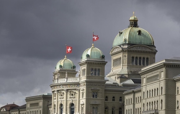 У парламенті Швейцарії заблокували п ять млрд євро гумдопомоги Україні