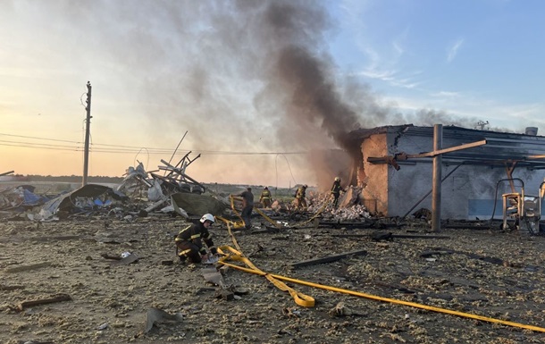 Росіяни вдарили ракетами по Умані: є важко травмовані