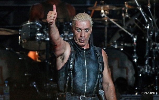 Проти вокаліста Rammstein порушили справу про зґвалтування