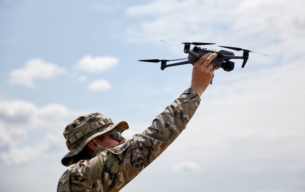 Для Армії дронів готують ще 10 тисяч операторів БПЛА