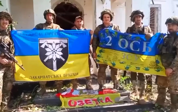 Военные показали видео из освобожденных Пятихаток