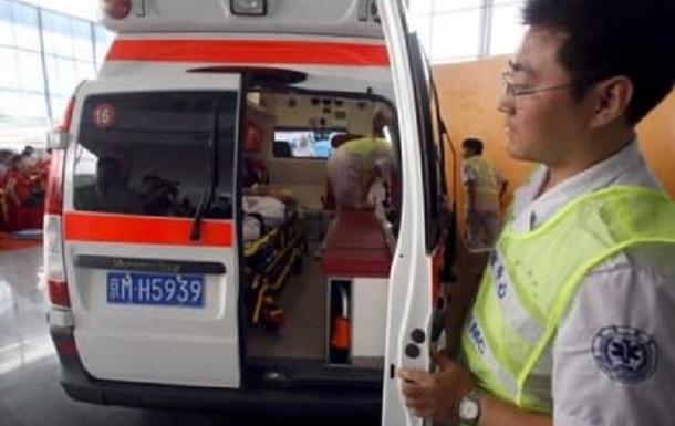 В Китаї через вибух газового балона у ресторані загинули понад 30 людей