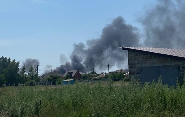 В Геническе зафиксированы три  прилета  - СМИ