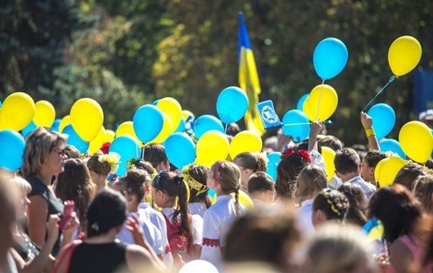 Большинство граждан считают Украину успешным государством - опрос