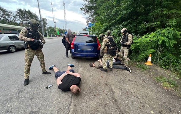 В Киевской области разоблачены торговцы оружием
