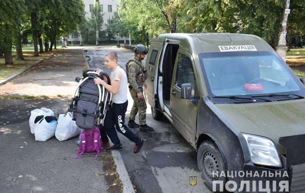 Влада Харківщини планує примусову евакуацію деяких населених пунктів