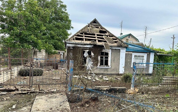 Из-за обстрелов РФ в Херсонской области ранены шесть гражданских