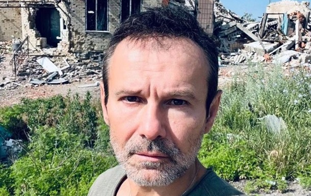 Вакарчук показал разрушенное село в Донецкой области