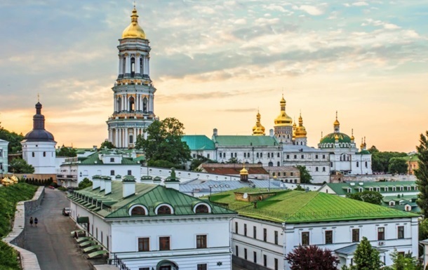 У Білорусі хочуть прийняти монахів з Київської лаври