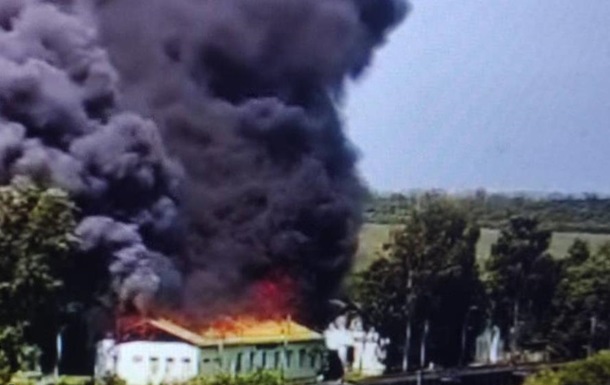 Росіяни знищили артилерією вокзал на Харківщині