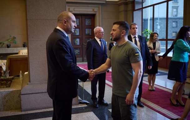 Зеленський зустрівся з президентом Болгарії