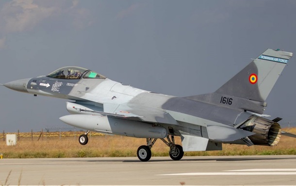 Румунія анонсувала відкриття центру з навчання пілотів F-16
