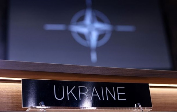 57% украинцев ждут от саммита НАТО предоставления гарантий вступления - опрос