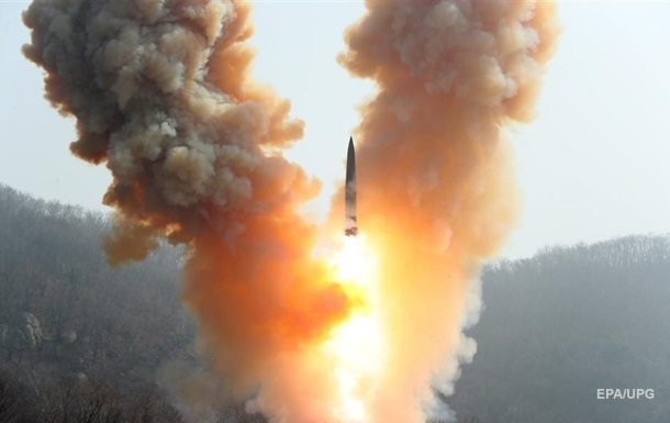 КНДР запустила міжконтинентальну балістичну ракету