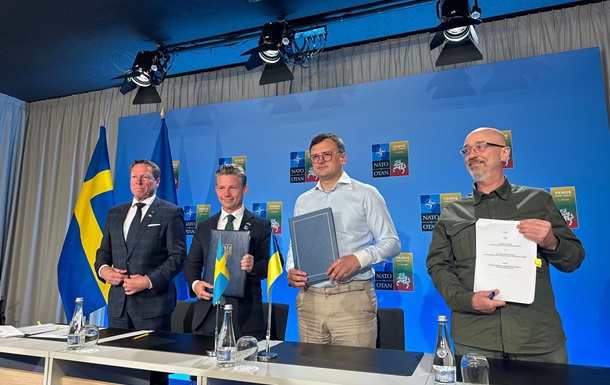 Україна і Швеція підписали дві важливі угоди 
