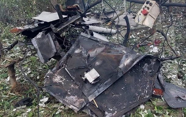 На Сумщині із стрілецької зброї збили російський дрон