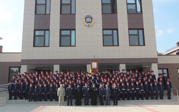 Оккупанты вывезли из Украины 300 детей в  кадетский корпус  Калмыкии - ЦНС