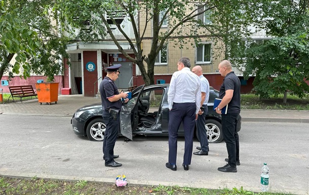 В результате взрыва в Белгороде ранены три человека