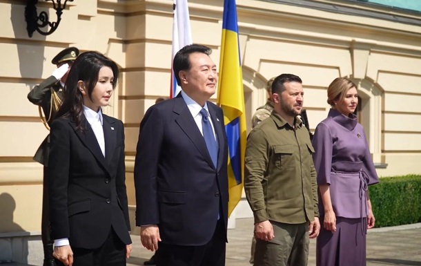 Зеленський зустрівся з президентом Південної Кореї