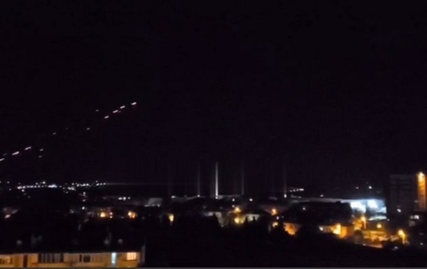 З явилися відео  атаки  БпЛА на Севастополь