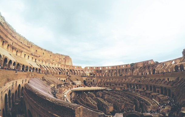 В Італії третій раз за декілька тижнів пошкодили Колізей