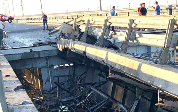 В ОП відреагували на вибухи на Кримському мосту