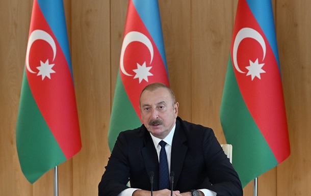 Азербайджан выделил $7,6 млн на гуммопомощь Украине
