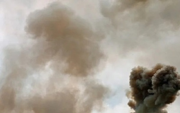 У Криму та Мелітополі пролунала серія потужних вибухів