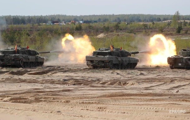 Іспанія відправила в Україну партію танків Leopard