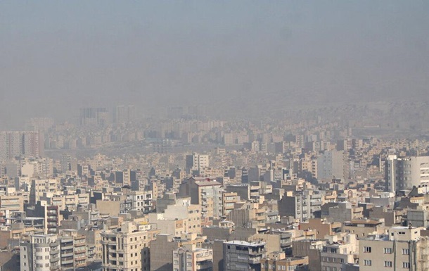 Иран накрыла песчаная буря: пострадали около 500 человек