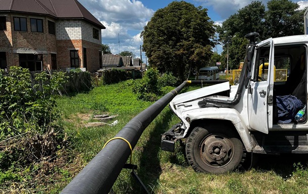 В Черниговской области из-за ДТП более 2000 абонентов остались без газа