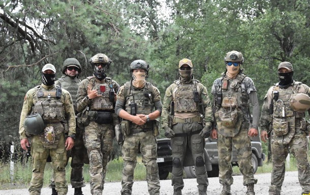 Армия Беларуси проводит совместные учения с  вагнеровцами 