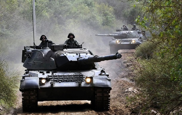 Германия передала Украине первые танки Leopard 1A5