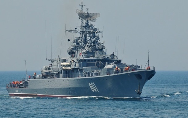В Черном море дежурят 10 кораблей РФ - ВМС