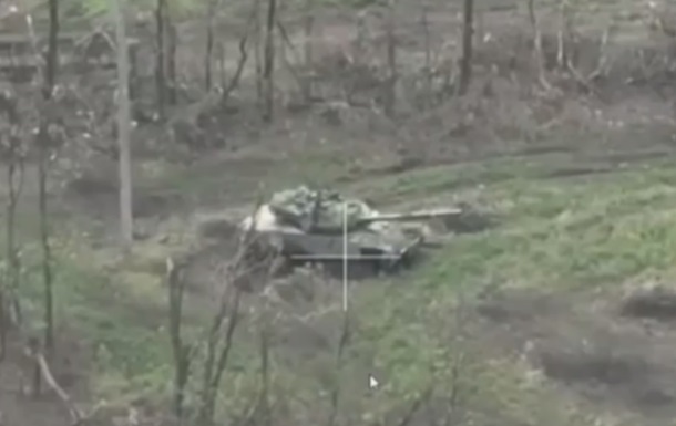 Залужный показал эффектное видео уничтожения Т-80