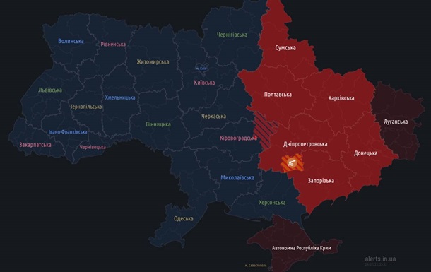 В ряде областей Украины звучит сигнал тревоги, в Сумах были взрывы
