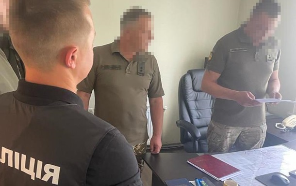 Задержаны чиновники трех военкоматов - МВД
