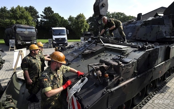 НАТО побудує в Польщі центр для ремонту української техніки - ЗМІ